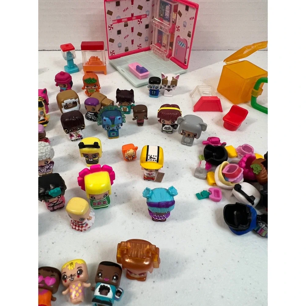 Mattel My Mini MixieQ's Huge Lot Series 1 2 Figures Accessories Playset Mattel